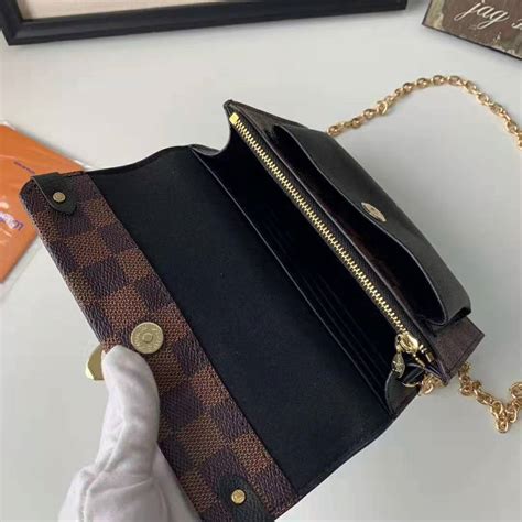 louis vuitton wallet chain